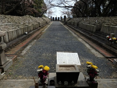お墓