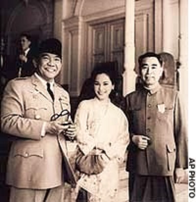 デヴィ婦人