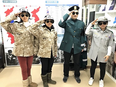 軍服試着